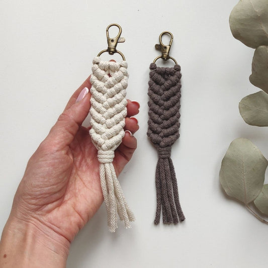 Macrame Pattern - PDF Download - Keychain - ENGLISH