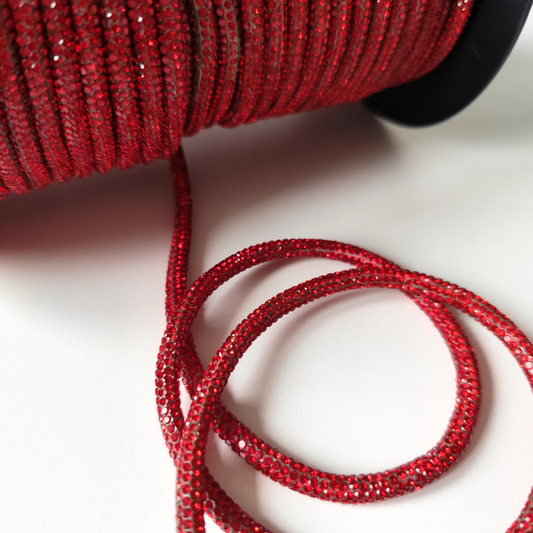 Macrame Spaghetti 6_mm_corda_strass_crystal_rosso_fuoco