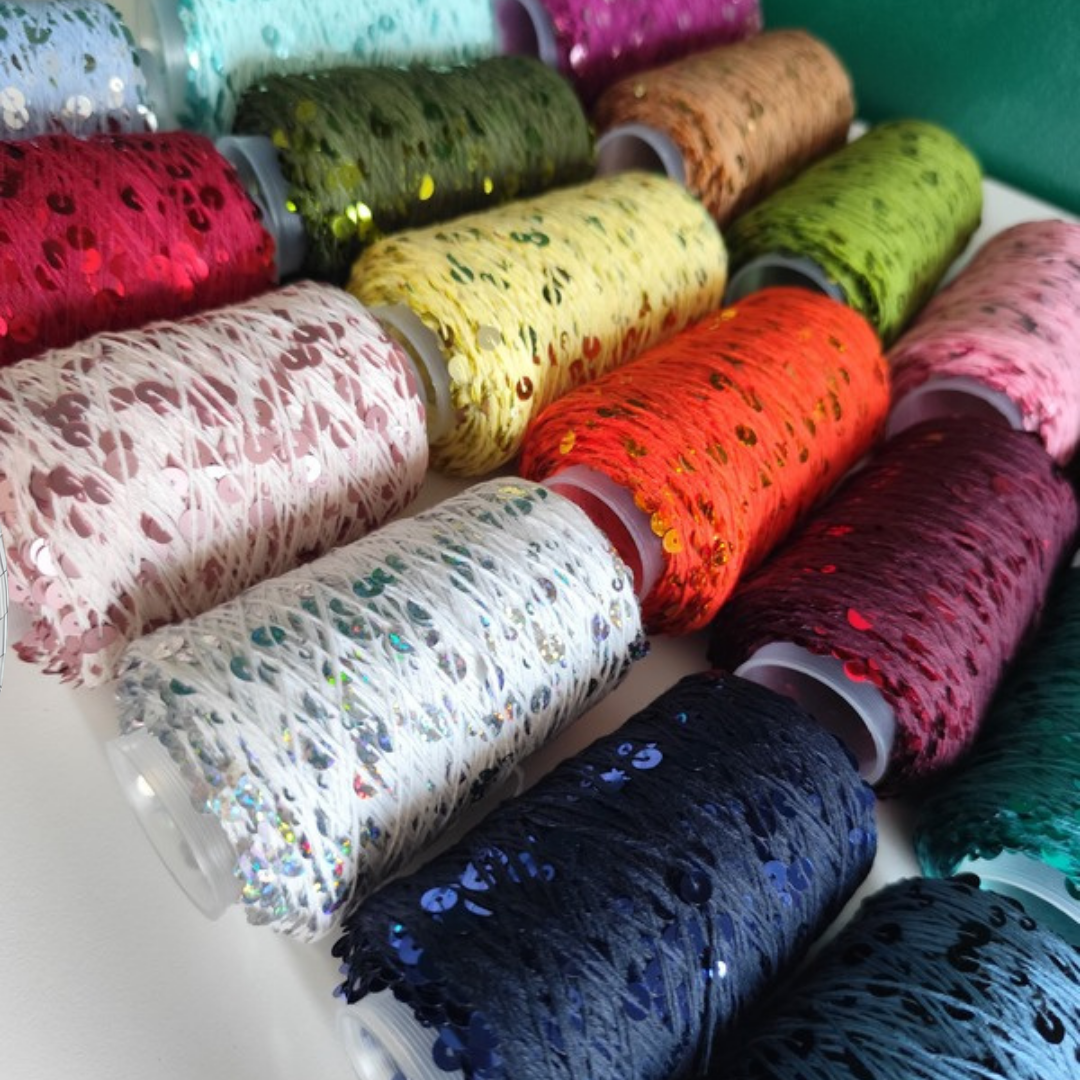 Gomitoli di filato Disco Diva con paillettes in tutti i colori disponibili