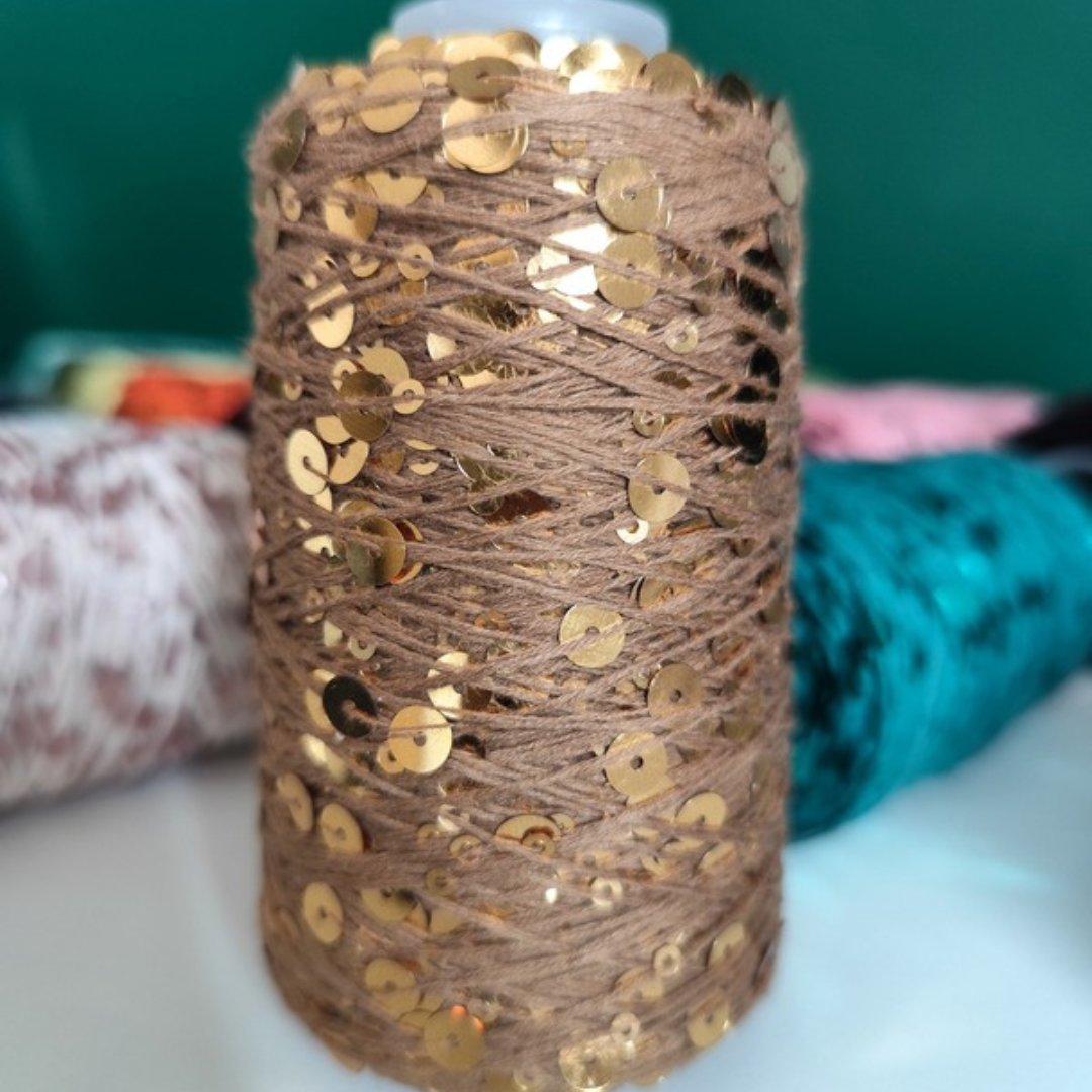 Filato Disco Diva con paillettes colore beige per uncinetto di Macrame Spaghetti