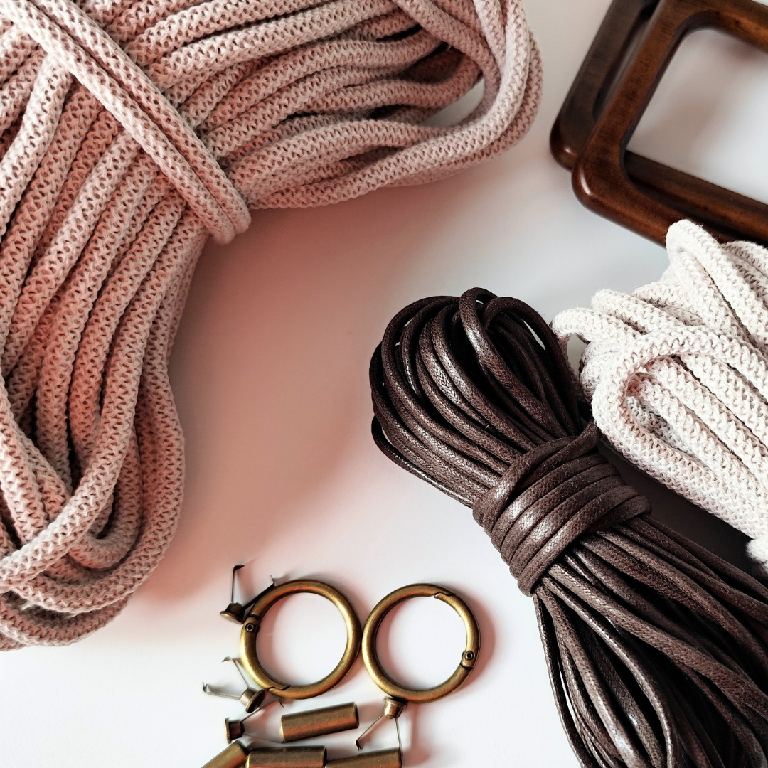 Macrame Spaghetti Kit Borsa roma color avena e corda cerata cioccolato