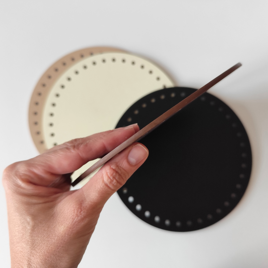 Round Vegan Leather Bag Base | 18 cm diameter