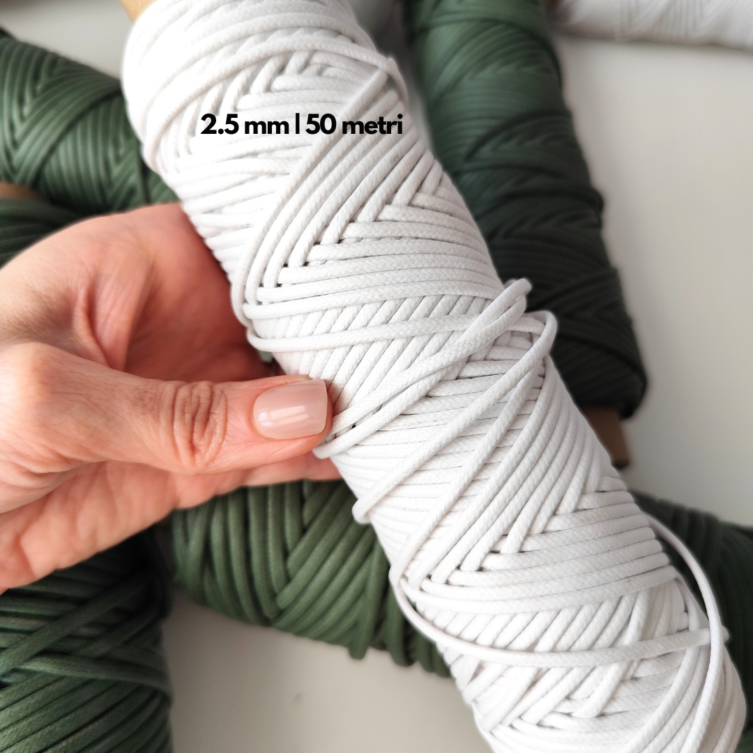 Waxed Cord | White Cloud & Green Ivy 2.5mm, 3.5 mm