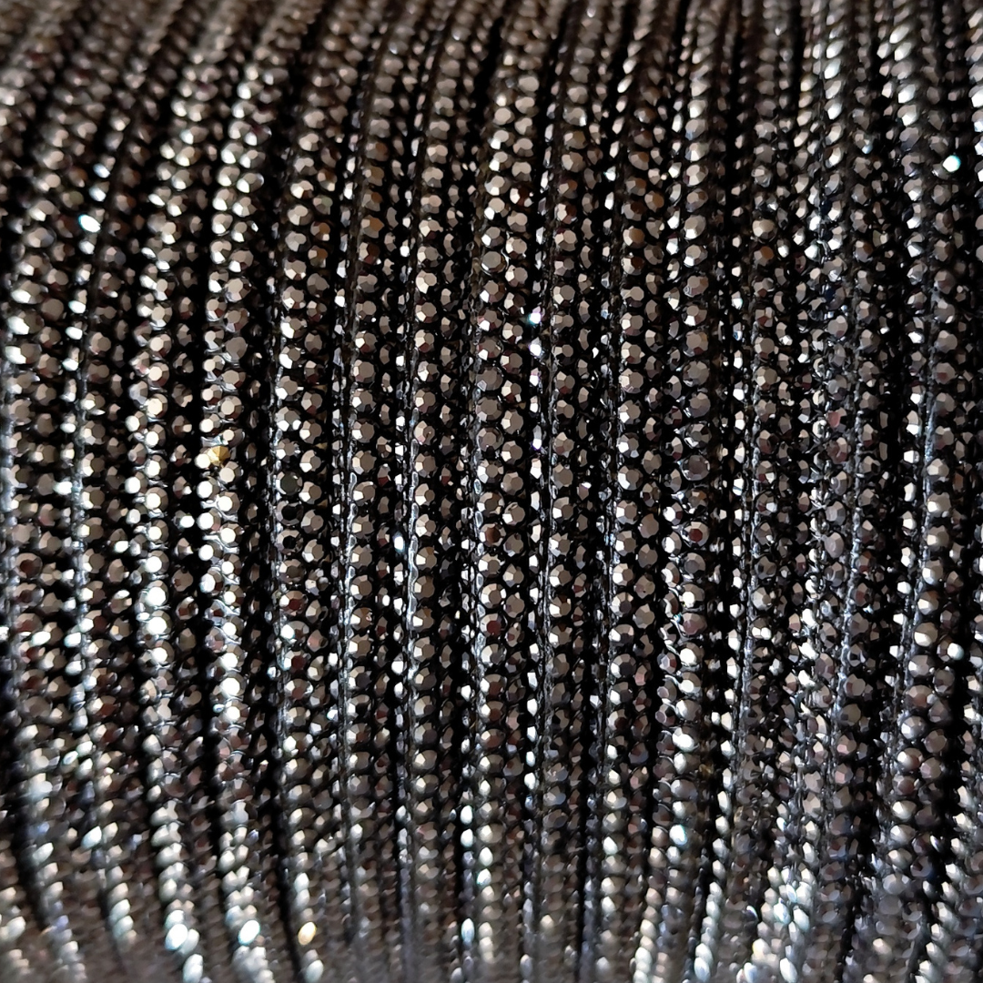 Cordino strass Macramè Spaghetti color antracite 4 mm con anima in cotone per gioielli, borse, fai da te