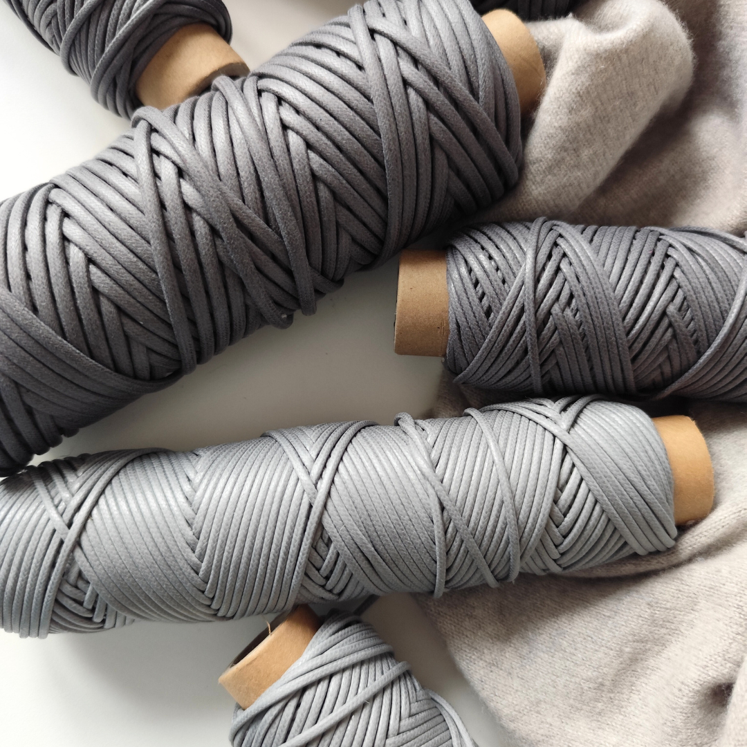 Waxed Cord | Grey Cashmere and Platino 2.5mm, 3.5 mm