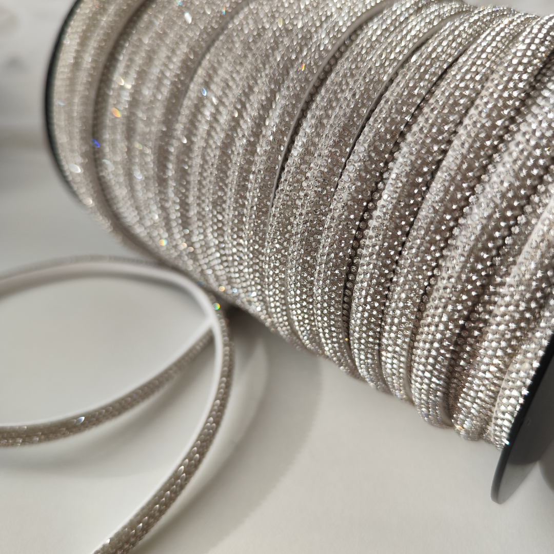 Rhinestone Half Cord | 7 mm  Base